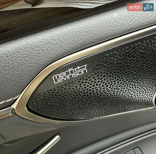 Седан Lexus ES 2019 в Києві