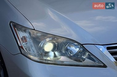 Седан Lexus ES 2009 в Тернополі
