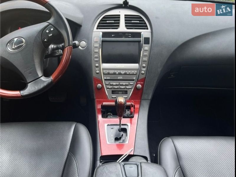 Седан Lexus ES 2008 в Киеве