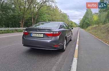 Седан Lexus ES 2014 в Києві