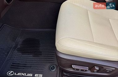Седан Lexus ES 2016 в Черкасах фото 11 Седан Lexus ES 2016 в Черкасах