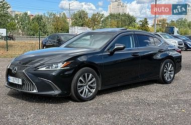 Седан Lexus ES 2019 в Києві