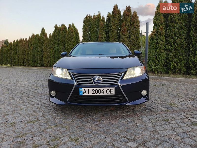 Седан Lexus ES 2013 в Києві фото 5 Седан Lexus ES 2013 в Києві