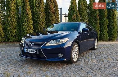 Седан Lexus ES 2013 в Києві фото Седан Lexus ES 2013 в Києві