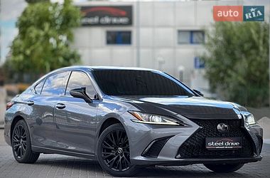 Седан Lexus ES 2019 в Николаеве