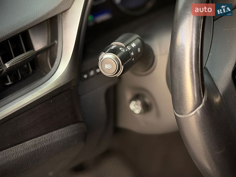 Седан Lexus ES 2019 в Николаеве