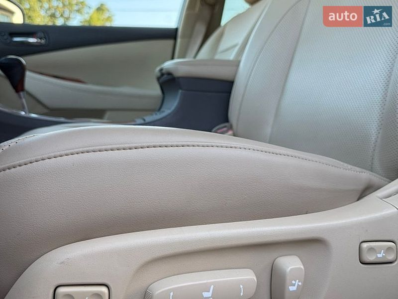 Седан Lexus ES 2007 в Ізмаїлі