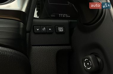 Седан Lexus ES 2020 в Львові