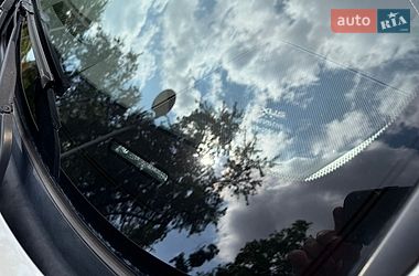 Седан Lexus ES 2016 в Киеве