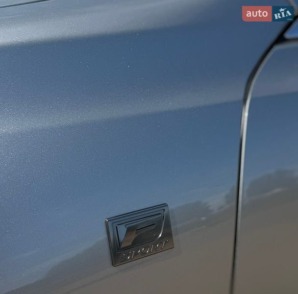 Седан Lexus ES 2023 в Дніпрі фото 15 Седан Lexus ES 2023 в Дніпрі