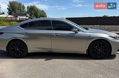 Седан Lexus ES 2023 в Дніпрі фото 10 Седан Lexus ES 2023 в Дніпрі