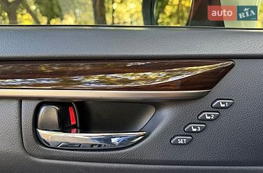 Седан Lexus ES 2016 в Одесі