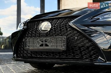 Седан Lexus ES 2023 в Львові