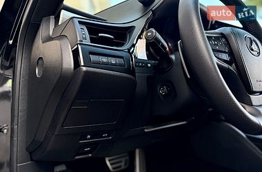 Седан Lexus ES 2023 в Львові
