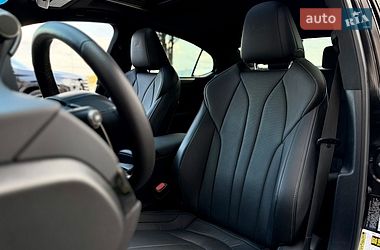 Седан Lexus ES 2023 в Львові