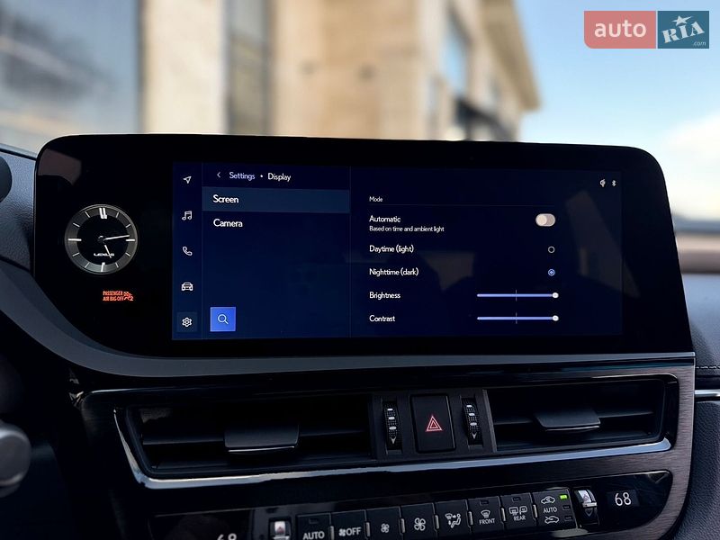 Седан Lexus ES 2023 в Львові