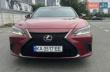 Седан Lexus ES 2019 в Києві