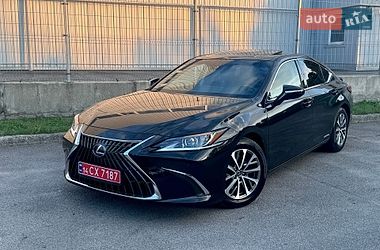 Седан Lexus ES 2022 в Дніпрі