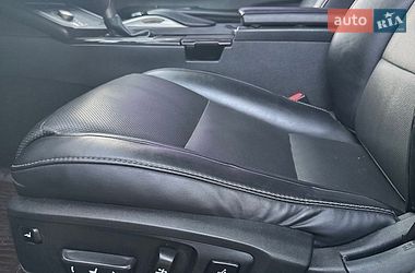 Седан Lexus ES 2016 в Києві