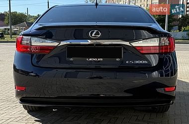 Седан Lexus ES 2015 в Харькове