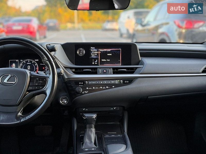 Седан Lexus ES 2019 в Києві фото 6 Седан Lexus ES 2019 в Києві