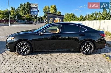 Седан Lexus ES 2016 в Києві фото 6 Седан Lexus ES 2016 в Києві
