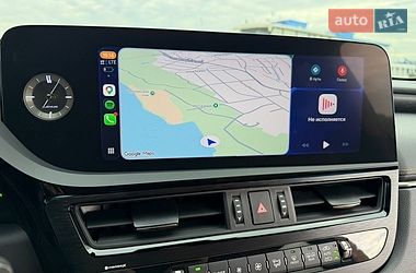 Седан Lexus ES 2021 в Дніпрі