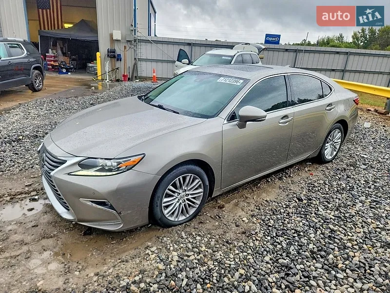 Lexus ES 2017