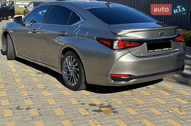 Седан Lexus ES 2023 в Вінниці фото 32 Седан Lexus ES 2023 в Вінниці