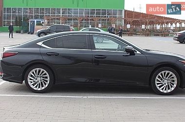Седан Lexus ES 2019 в Києві