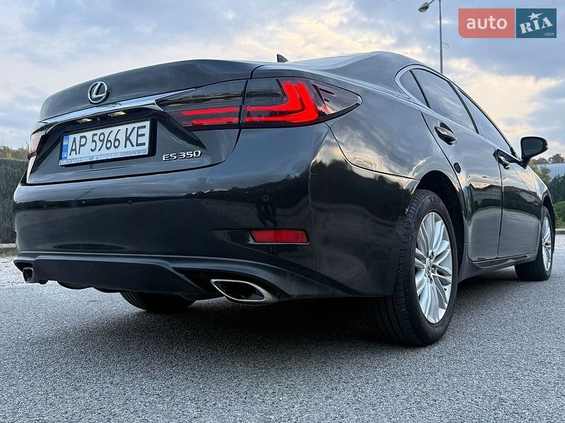 Седан Lexus ES 2017 в Днепре