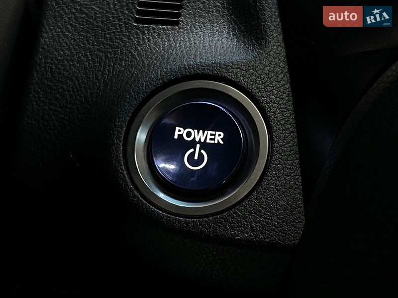 Седан Lexus ES 2019 в Львове