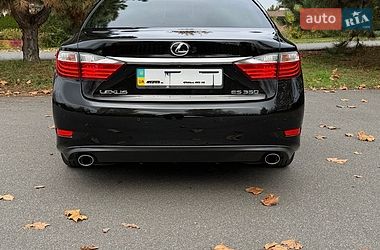 Седан Lexus ES 2014 в Киеве