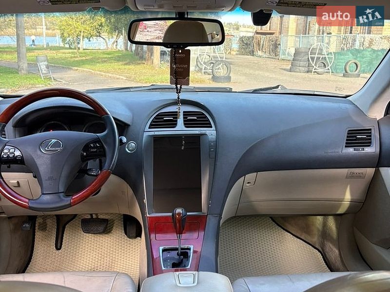 Седан Lexus ES 2006 в Николаеве
