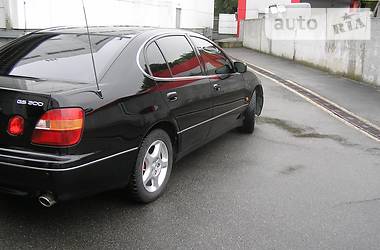 Седан Lexus GS 1999 в Днепре