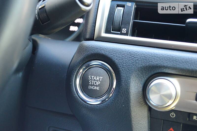 Седан Lexus GS 2013 в Одесі