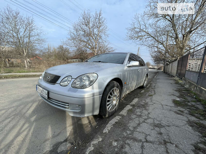 Седан Lexus GS 1998 в Тульчині