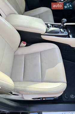 Седан Lexus GS 2012 в Днепре