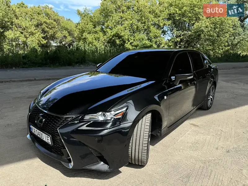 Седан Lexus GS 2017 в 