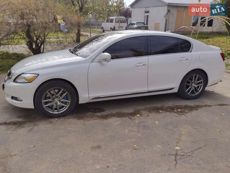 Седан Lexus GS 2008 в Рені