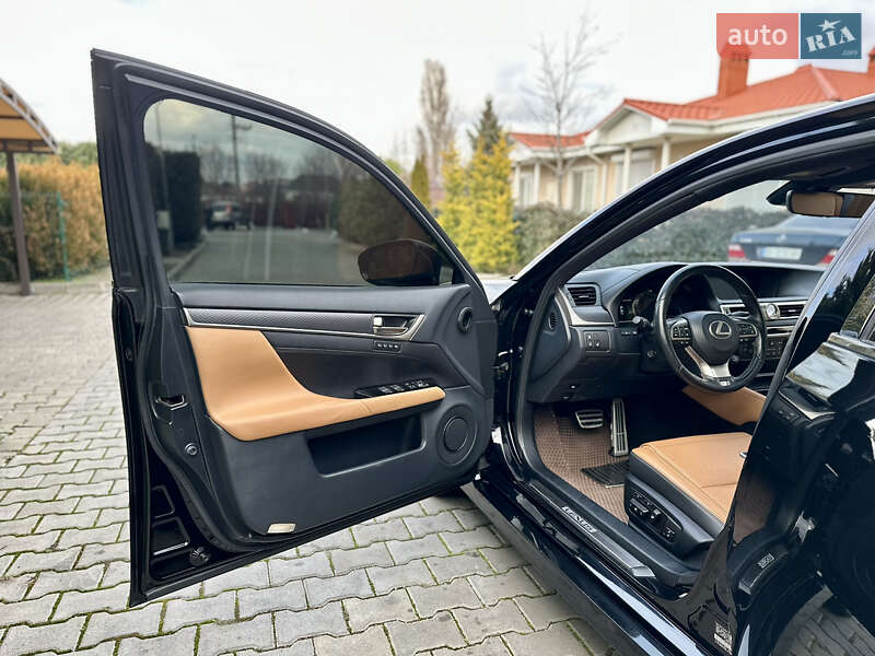 Седан Lexus GS 2017 в Одесі
