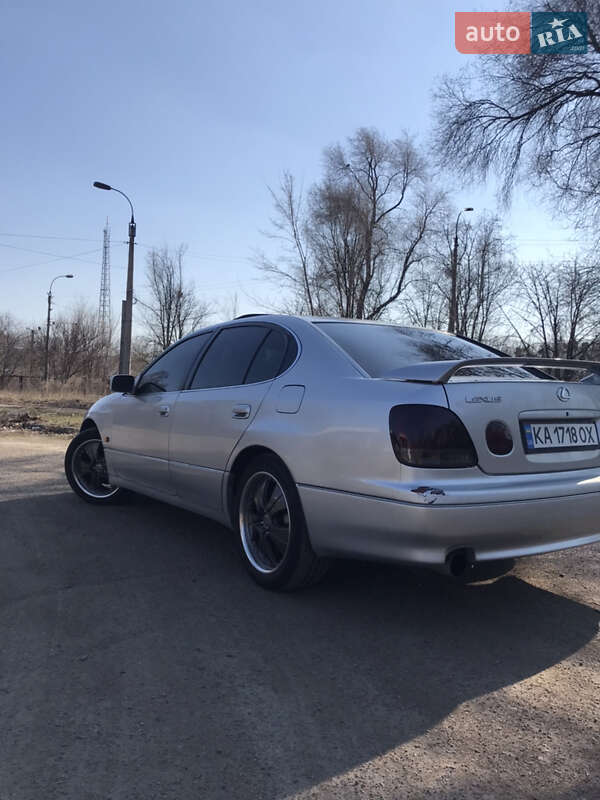 Седан Lexus GS 2000 в Черкассах