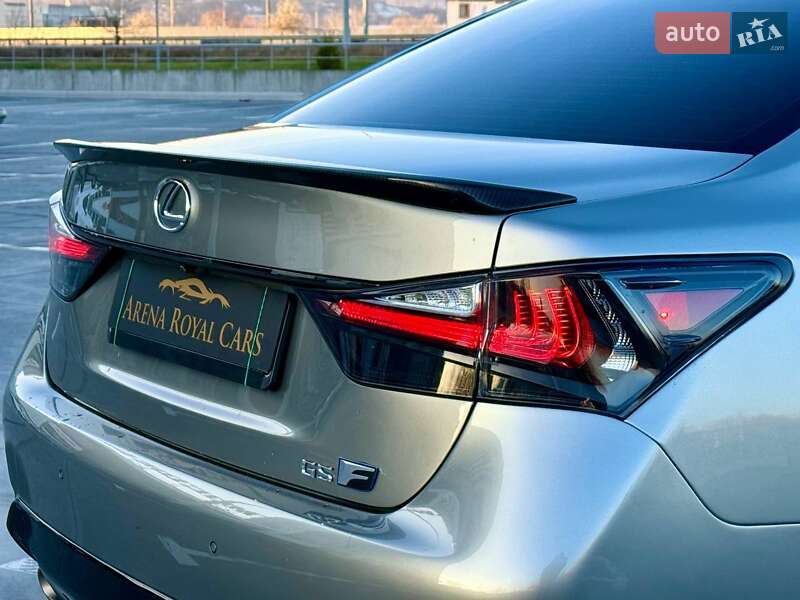 Седан Lexus GS 2015 в Киеве