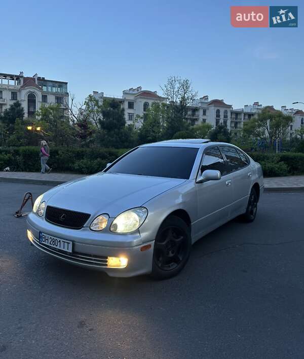 Lexus GS 1999