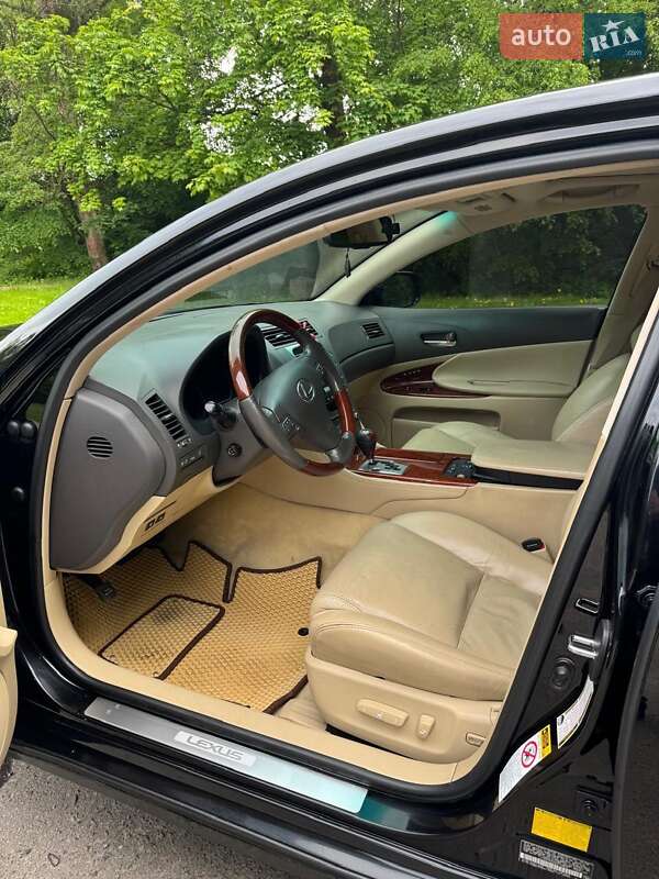 Седан Lexus GS 2008 в Львові