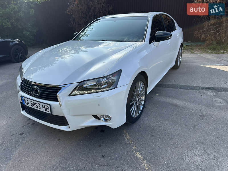 Седан Lexus GS 2013 в 