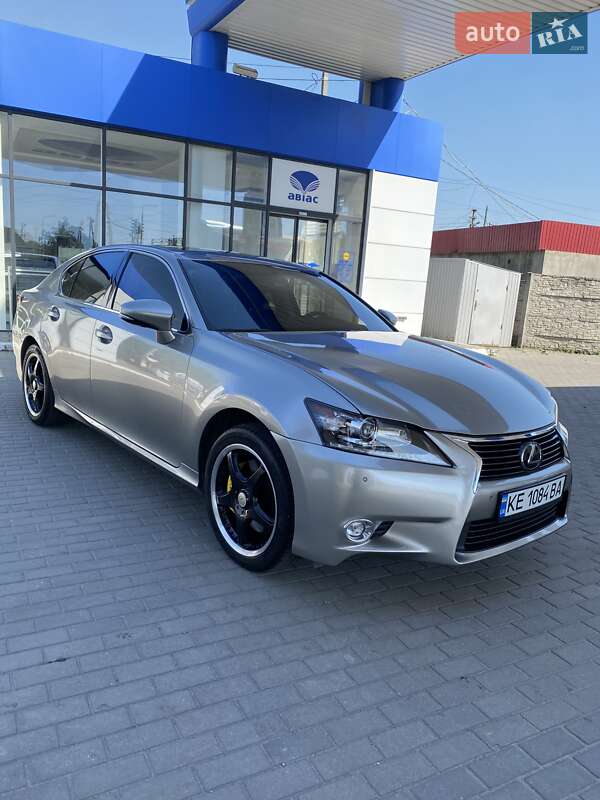 Седан Lexus GS 2015 в 