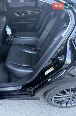 Седан Lexus GS 2012 в 