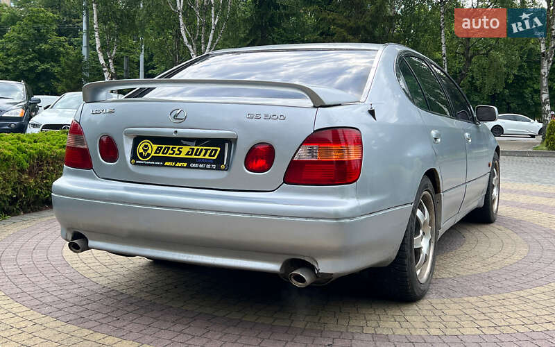 Седан Lexus GS 1999 в Львове