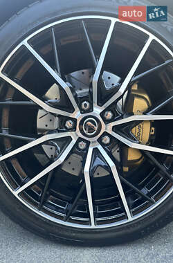 Седан Lexus GS 2015 в 